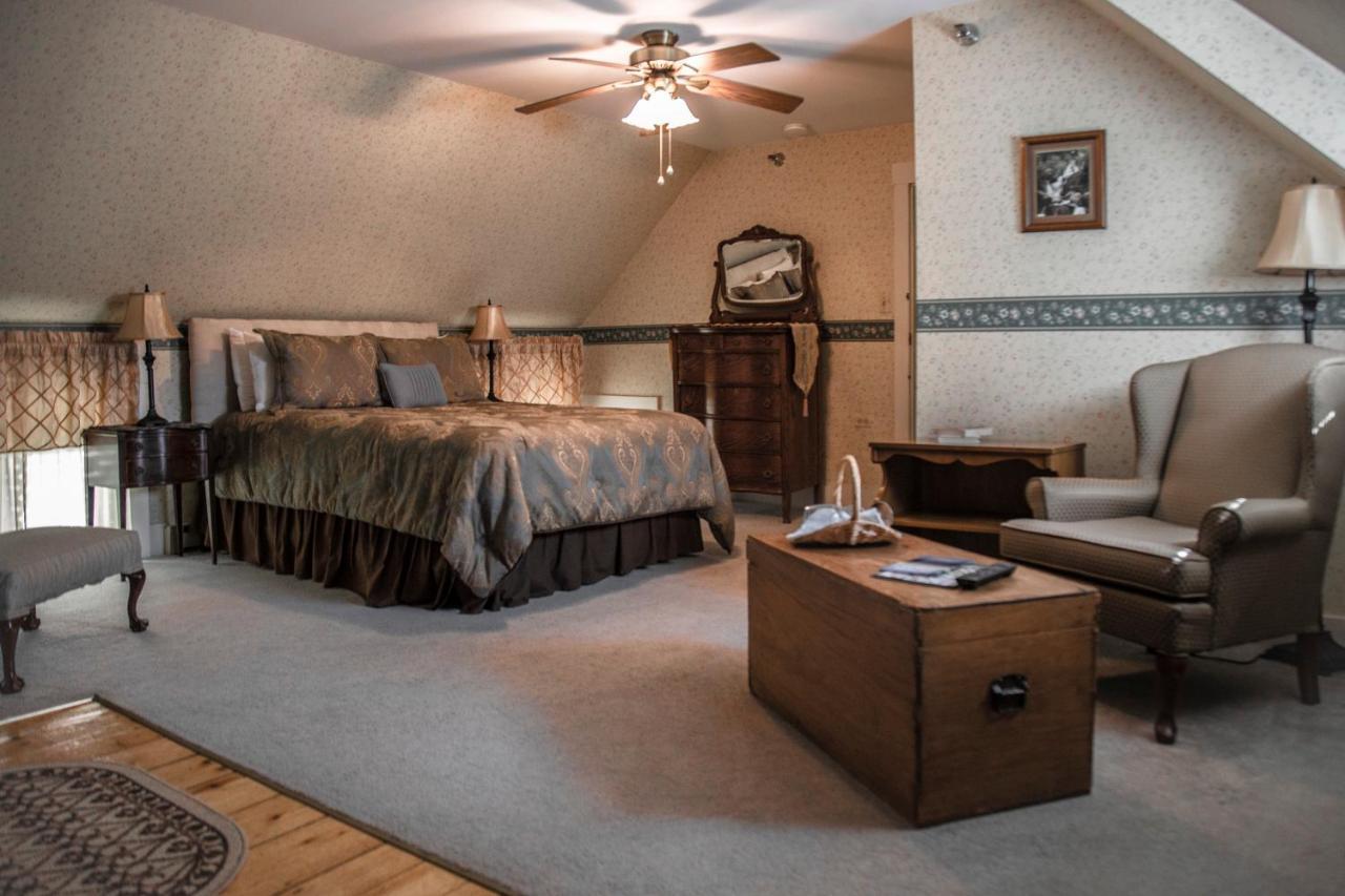 Deerfield Valley Inn - Mt Snow Dover Екстериор снимка