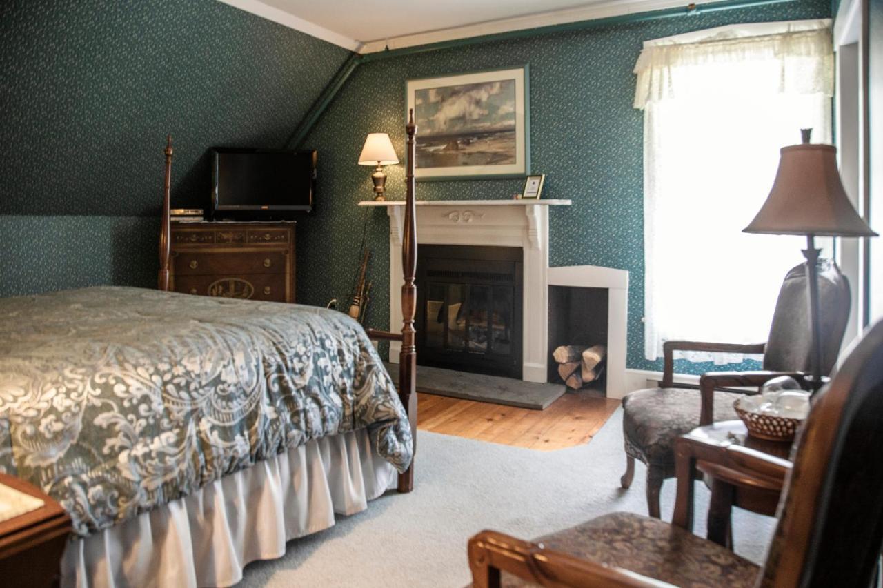 Deerfield Valley Inn - Mt Snow Dover Екстериор снимка