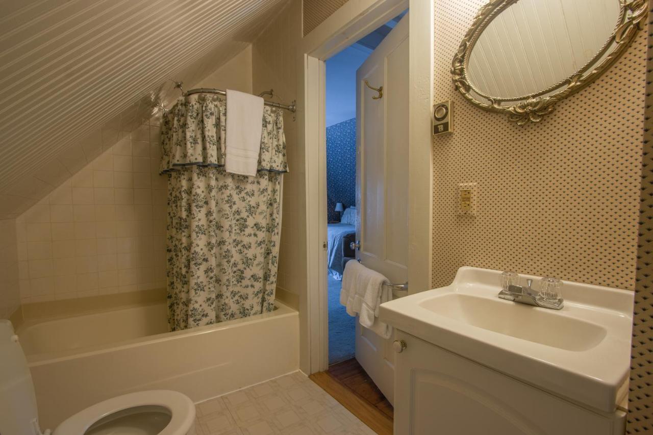 Deerfield Valley Inn - Mt Snow Dover Екстериор снимка