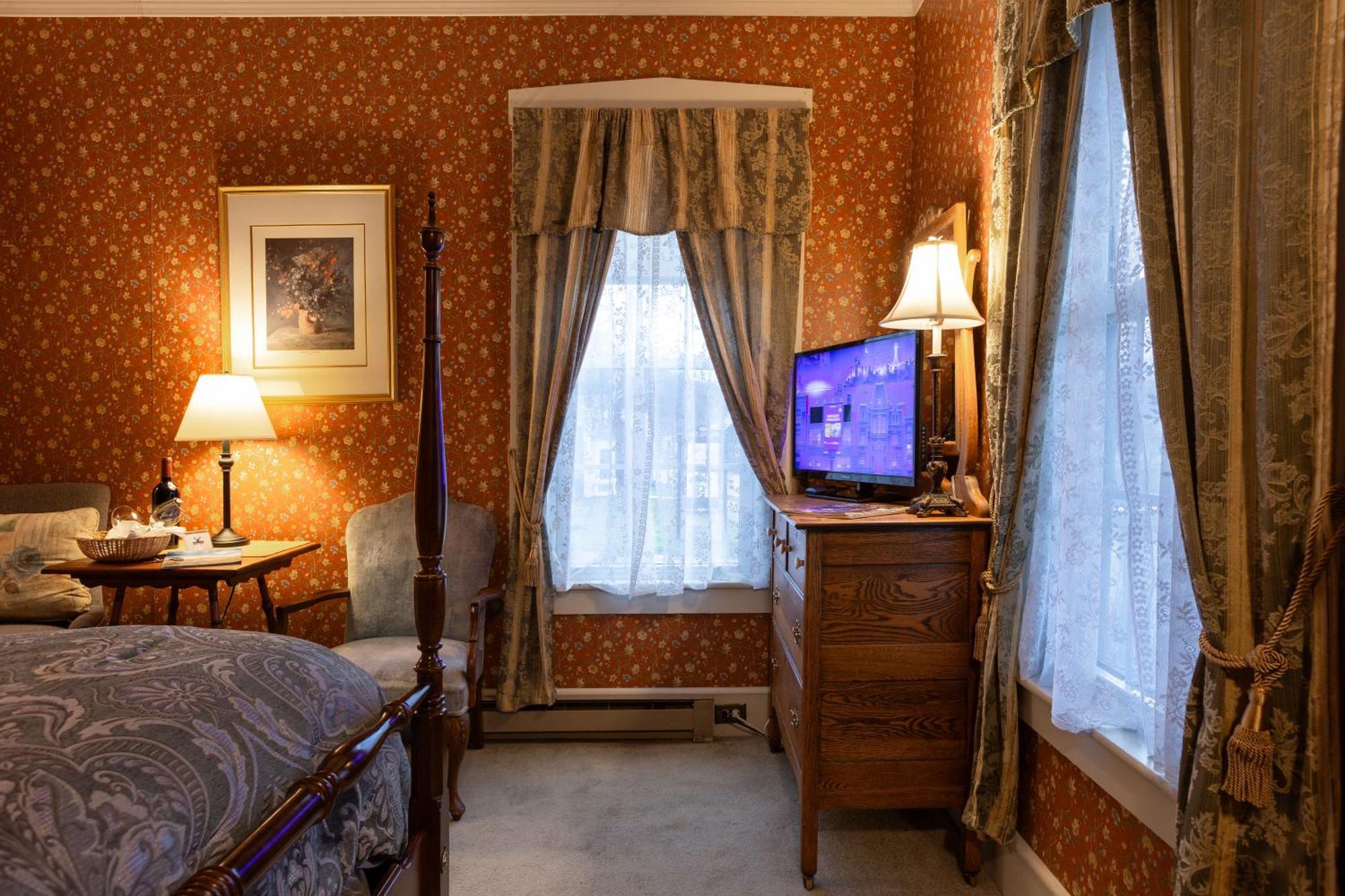 Deerfield Valley Inn - Mt Snow Dover Екстериор снимка