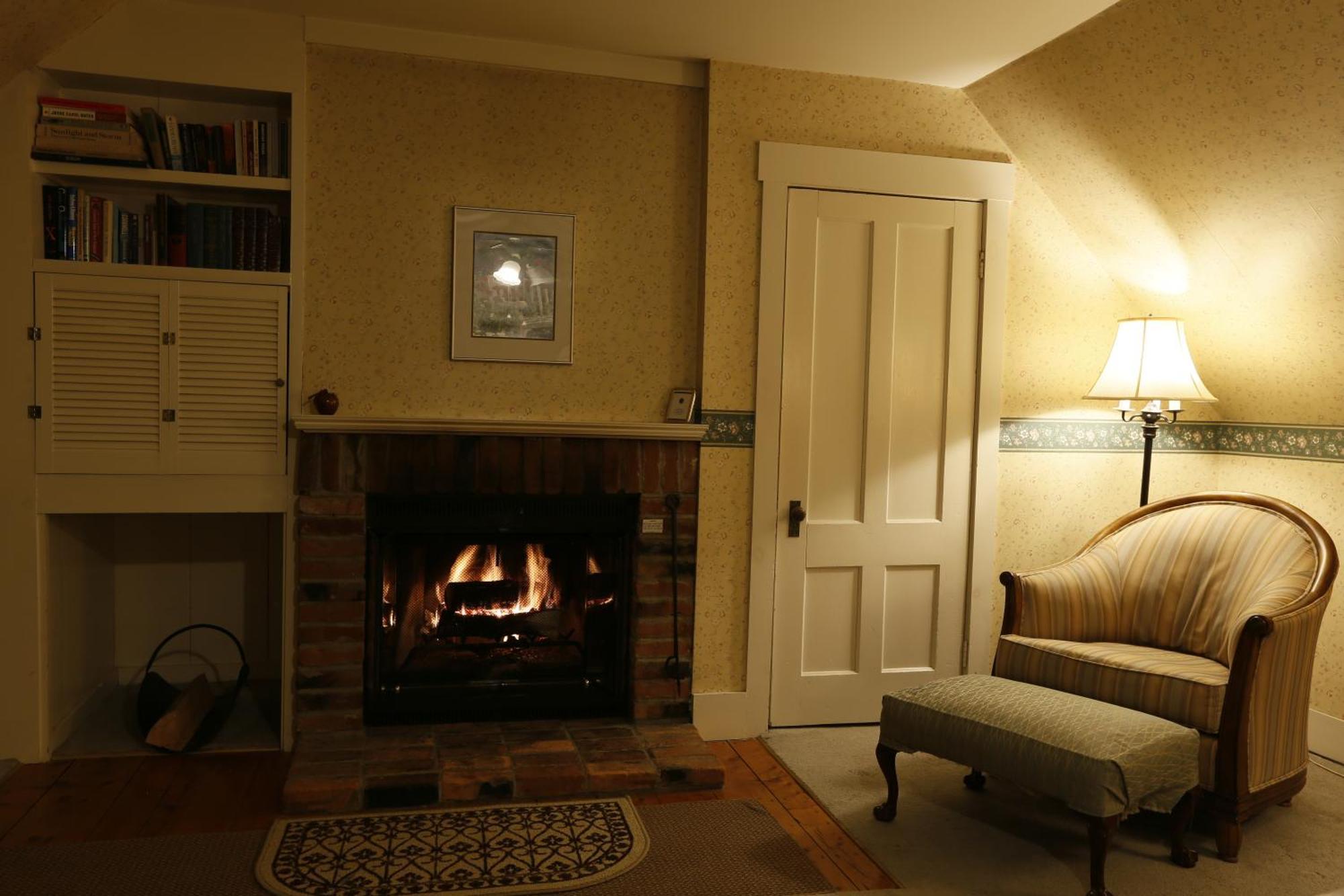 Deerfield Valley Inn - Mt Snow Dover Екстериор снимка